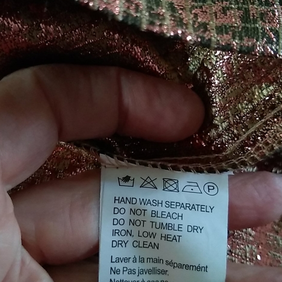 Glamorous Rose Gold Jacquard top - Picture 5 of 6